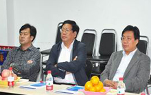 洛陽市委副書記、市長李柳身先生一行蒞臨洛陽市青峰網(wǎng)絡(luò)科技有限公司